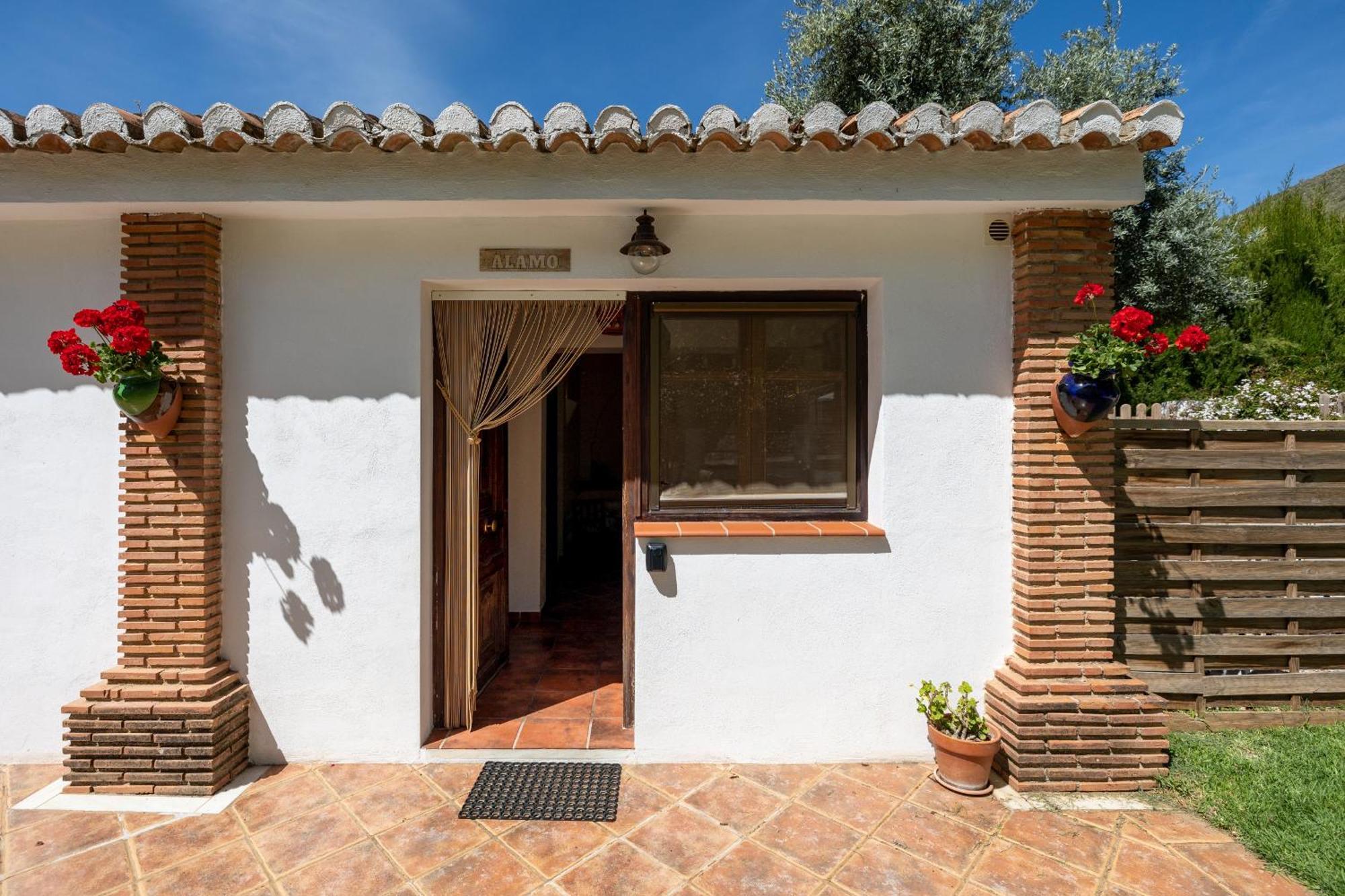 Casa Rural Alba Montis Guejar Sierra Exterior photo